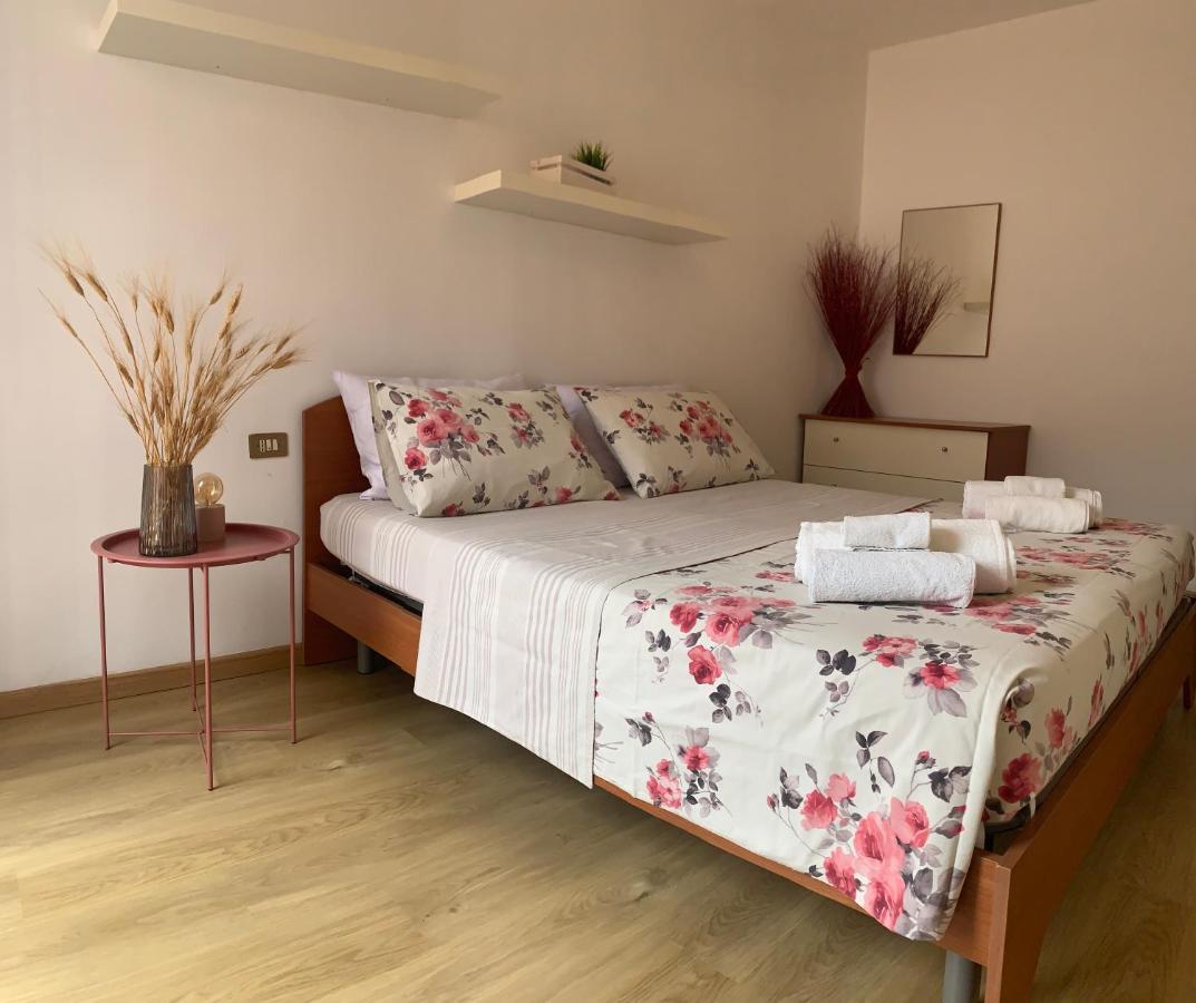 Clo Apartment Toscolano Maderno Εξωτερικό φωτογραφία