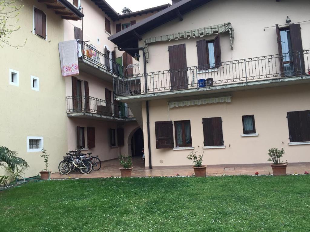Clo Apartment Toscolano Maderno Εξωτερικό φωτογραφία